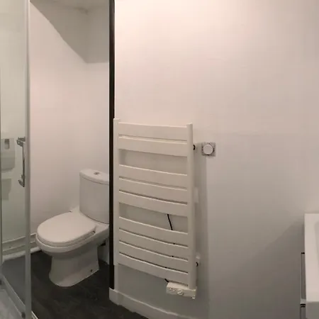 Le Lord فندق أونفلور