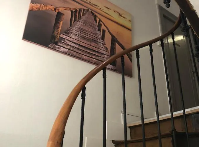 Le Lord فندق أونفلور